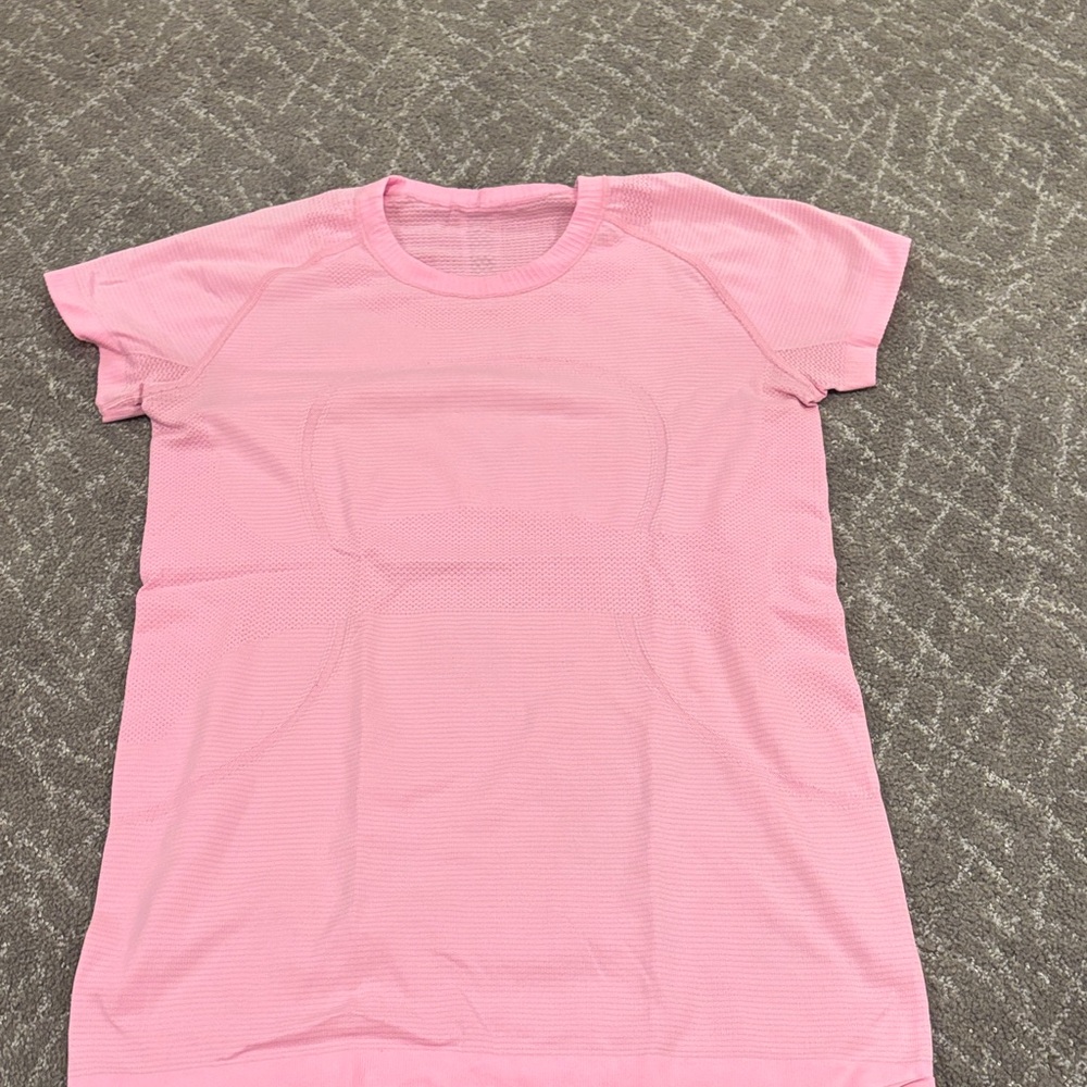 Lululemon Pink Short Sleeve Athletic Top